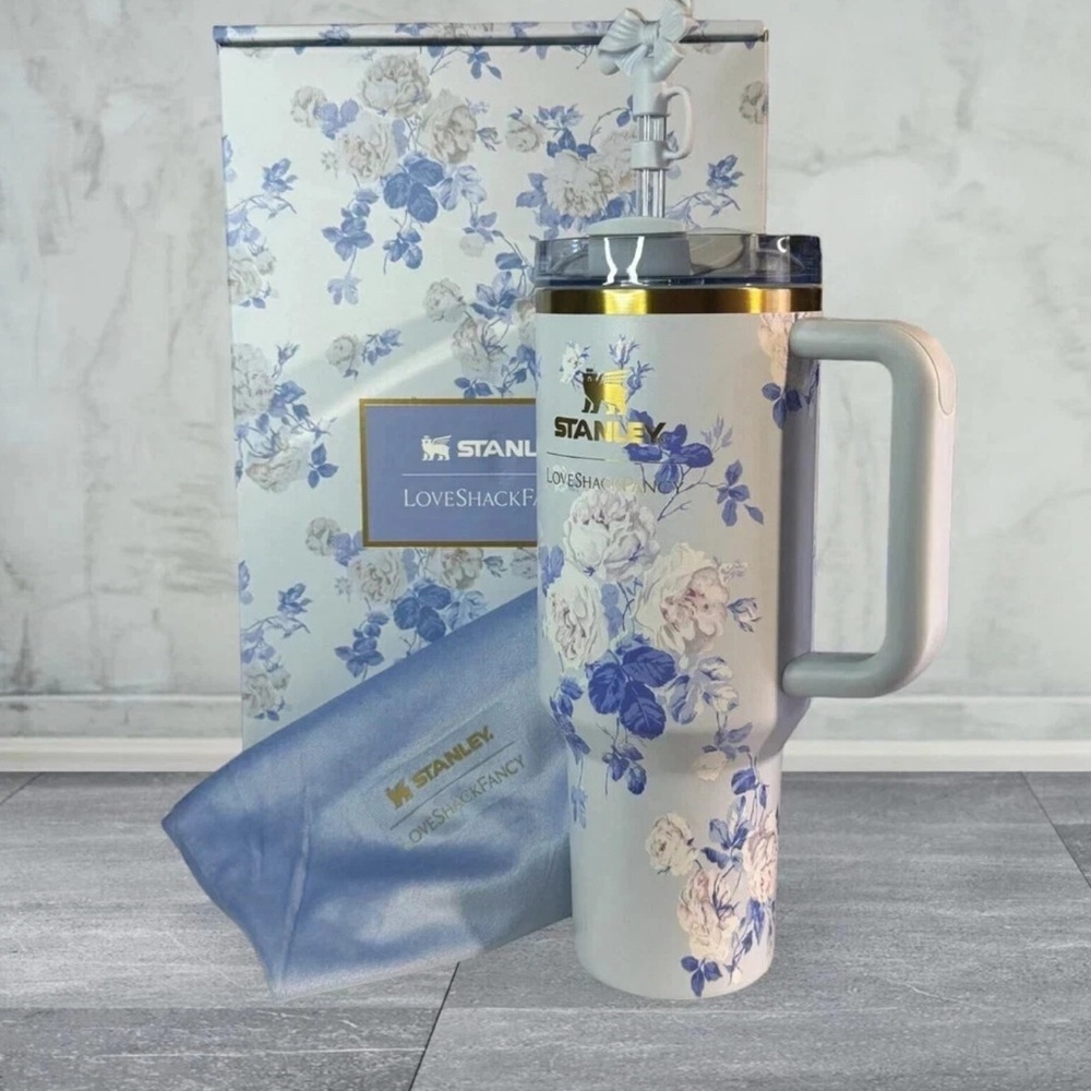 Stanley x LoveShackFancy Floral 40 oz Tumbler LIMITED EDITION New in Box